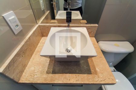 Apartamento para alugar com 64m², 2 quartos e 1 vaga Apartamento para alugar com 64m², 2 quartos e 1 vagaBanheiro da Suíte 2