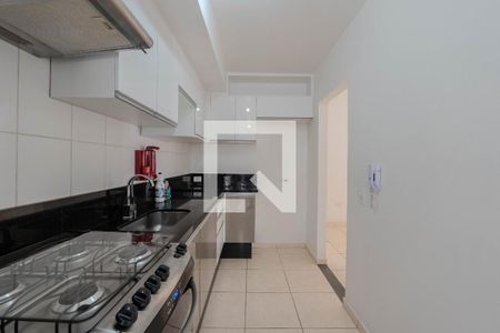 Apartamento à venda com 69m², 2 quartos e 1 vaga Apartamento à venda com 69m², 2 quartos e 1 vagaCozinha e Área de Serviço