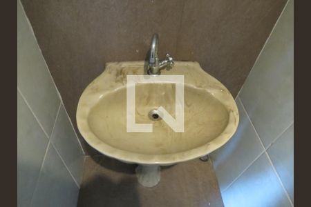 Apartamento à venda com 60m², 3 quartos e 1 vagaBanheiro - Pia