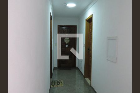 Apartamento à venda com 60m², 3 quartos e 1 vagaEntrada Apartamento