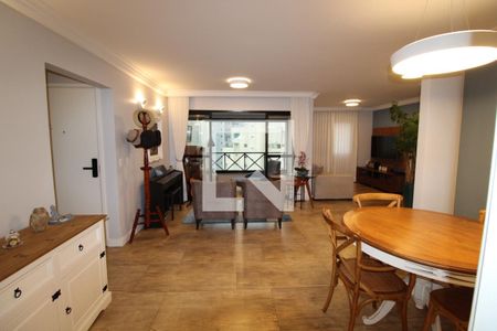 Sala de apartamento à venda com 3 quartos, 110m² em Vila Suzana, São Paulo