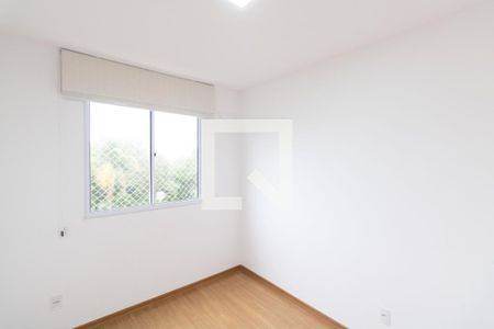 Quarto 1 de apartamento para alugar com 2 quartos, 41m² em Guaratiba, Rio de Janeiro