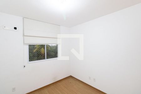 Quarto 2 de apartamento para alugar com 2 quartos, 41m² em Guaratiba, Rio de Janeiro