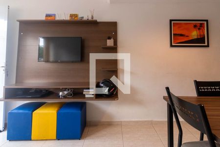 Sala de apartamento para alugar com 2 quartos, 49m² em Da Graça, Cotia