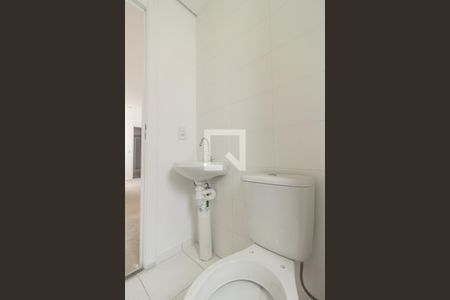 Apartamento para alugar com 40m², 2 quartos e sem vaga Apartamento para alugar com 40m², 2 quartos e sem vagaBanheiro