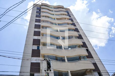 Apartamento à venda com 80m², 2 quartos e 2 vagas Apartamento à venda com 80m², 2 quartos e 2 vagasFachada