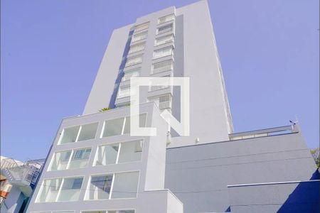 Apartamento à venda com 35m², 1 quarto e 1 vaga Apartamento à venda com 35m², 1 quarto e 1 vagaFachada