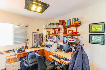 Apartamento à venda com 180m², 4 quartos e 2 vagasQuarto 1