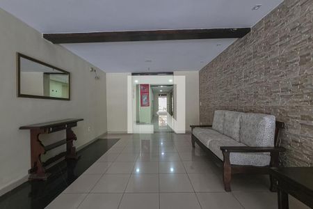 Apartamento para alugar com 52m², 2 quartos e 1 vagaHall social