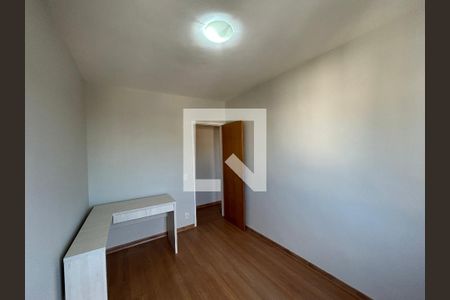 Quarto 1 de apartamento para alugar com 2 quartos, 52m² em Lins de Vasconcelos, Rio de Janeiro