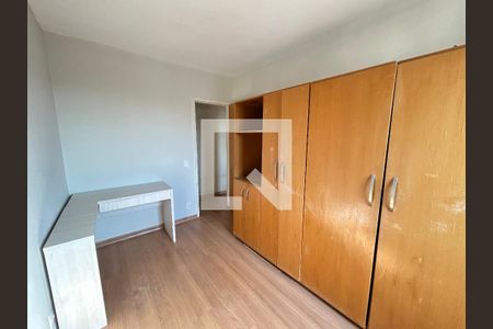Quarto 1 de apartamento para alugar com 2 quartos, 52m² em Lins de Vasconcelos, Rio de Janeiro