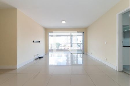 Apartamento para alugar com 113m², 3 quartos e 2 vagasSala