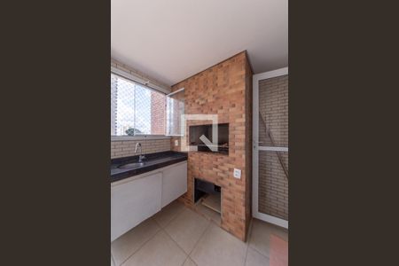 Apartamento para alugar com 113m², 3 quartos e 2 vagasVaranda