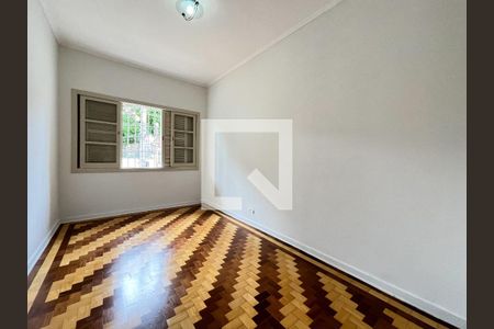 Casa à venda com 198m², 4 quartos e 3 vagasQuadro 3
