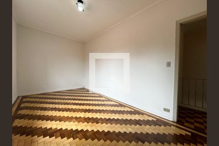 Casa à venda com 198m², 4 quartos e 3 vagasQuarto 2