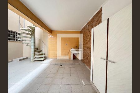 Casa à venda com 198m², 4 quartos e 3 vagasÁrea de Serviço