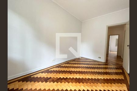 Casa à venda com 198m², 4 quartos e 3 vagasQuarto 3