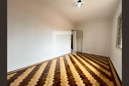 Casa à venda com 198m², 4 quartos e 3 vagasQuarto 2