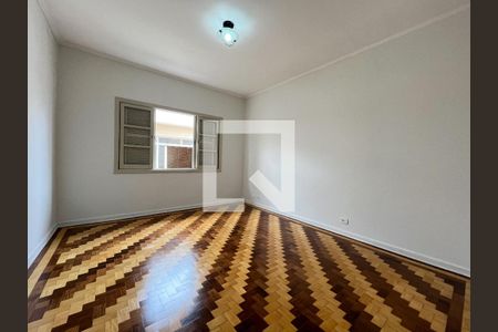 Suite de casa para alugar com 4 quartos, 200m² em Vila São Paulo, São Paulo