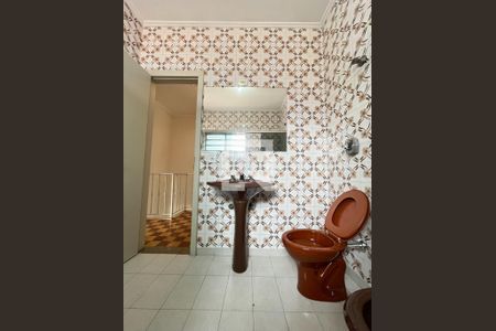 Casa à venda com 198m², 4 quartos e 3 vagasBanheiro Corredor