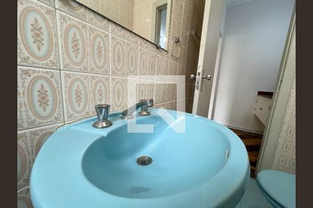 Casa à venda com 198m², 4 quartos e 3 vagasBanheiro da Suíte