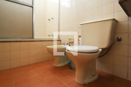 Casa à venda com 135m², 4 quartos e 1 vaga Casa à venda com 135m², 4 quartos e 1 vagaBanheiro