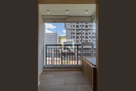 Apartamento para alugar com 45m², 2 quartos e 1 vagaVaranda