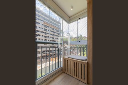 Apartamento para alugar com 45m², 2 quartos e 1 vagaVaranda