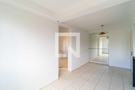 Sala de apartamento para alugar com 2 quartos, 56m² em Cidade dos Bandeirantes, São Paulo