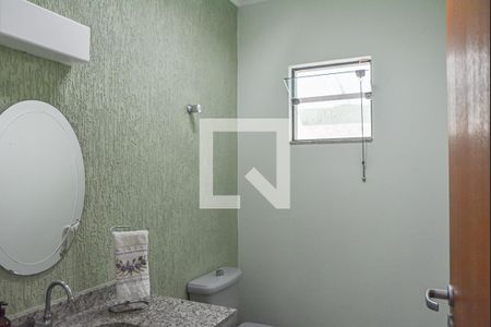 Casa à venda com 300m², 3 quartos e 4 vagasLavabo