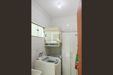 Casa à venda com 300m², 3 quartos e 4 vagasÁrea de Serviço