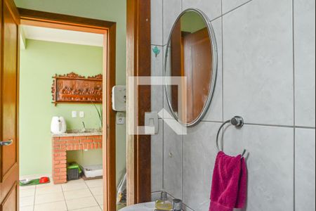 Casa à venda com 300m², 3 quartos e 4 vagasBanheiro de serviço