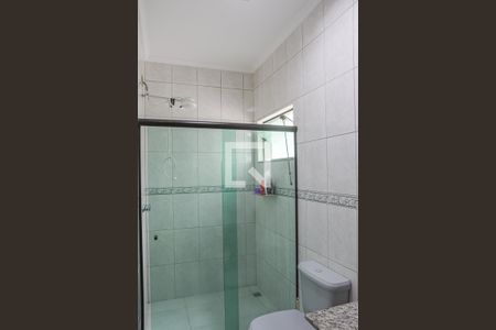 Casa à venda com 300m², 3 quartos e 4 vagasBanheiro da Suíte