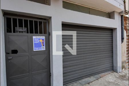 Casa para alugar com 60m², 2 quartos e sem vaga Casa para alugar com 60m², 2 quartos e sem vagaFachada