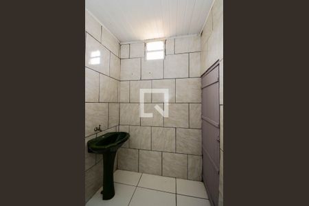 Banheiro de casa para alugar com 2 quartos, 60m² em Vila Nova Cumbica, Guarulhos