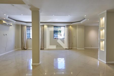 Sala de casa de condomínio à venda com 4 quartos, 300m² em Andaraí, Rio de Janeiro