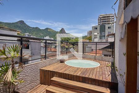 Terraço Piscina de casa de condomínio à venda com 4 quartos, 300m² em Andaraí, Rio de Janeiro