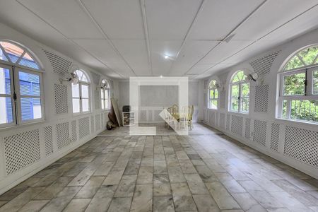 Apartamento à venda com 318m², 3 quartos e 1 vagaQuintal