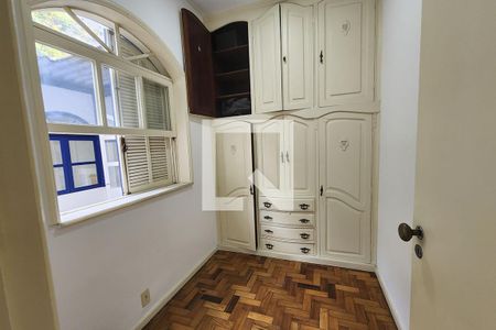 Apartamento à venda com 318m², 3 quartos e 1 vagaCloset do quarto 3