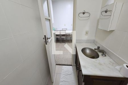 Apartamento à venda com 318m², 3 quartos e 1 vagaÁrea de Serviço - Banheiro
