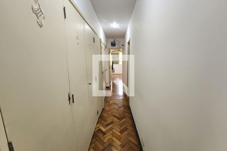Apartamento à venda com 318m², 3 quartos e 1 vagaCorredor