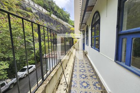 Apartamento à venda com 318m², 3 quartos e 1 vagaSacada