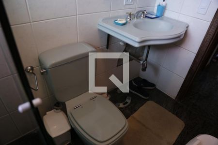 Apartamento para alugar com 138m², 3 quartos e 3 vagasBanheiro Social