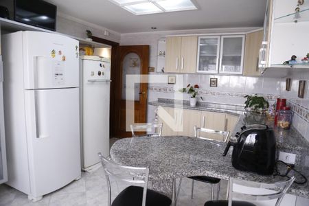Apartamento para alugar com 138m², 3 quartos e 3 vagasCozinha