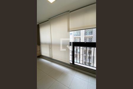 Varanda de apartamento para alugar com 2 quartos, 69m² em Alphaville Empresarial, Barueri