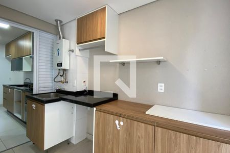 Apartamento para alugar com 69m², 2 quartos e 1 vagaÁrea de Serviço