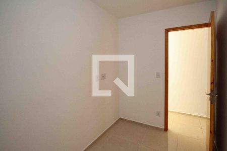 Quarto 1 de apartamento para alugar com 2 quartos, 35m² em Jardim Vila Formosa, São Paulo