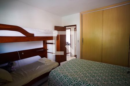 Casa à venda com 120m², 2 quartos e 3 vagas Casa à venda com 120m², 2 quartos e 3 vagasQuarto 2