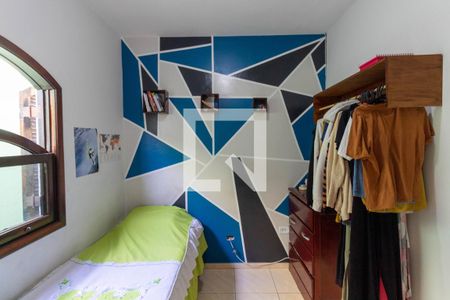 Casa à venda com 182m², 3 quartos e 2 vagas Casa à venda com 182m², 3 quartos e 2 vagasQuarto 2