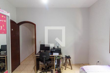 Quarto 1 de casa à venda com 3 quartos, 182m² em Parque Paineiras, São Paulo